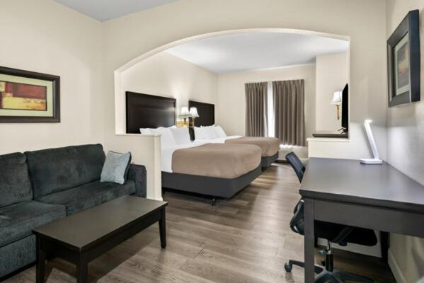 Quality Inn & Suites Lafayette Buitenkant foto